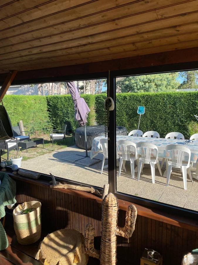 Chalet Bord De Mer Lingreville Exterior foto